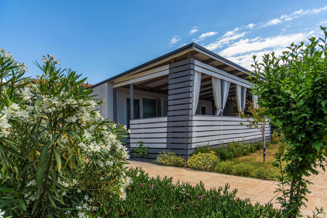 Rasin Mobile Homes Пакоштане Экстерьер фото