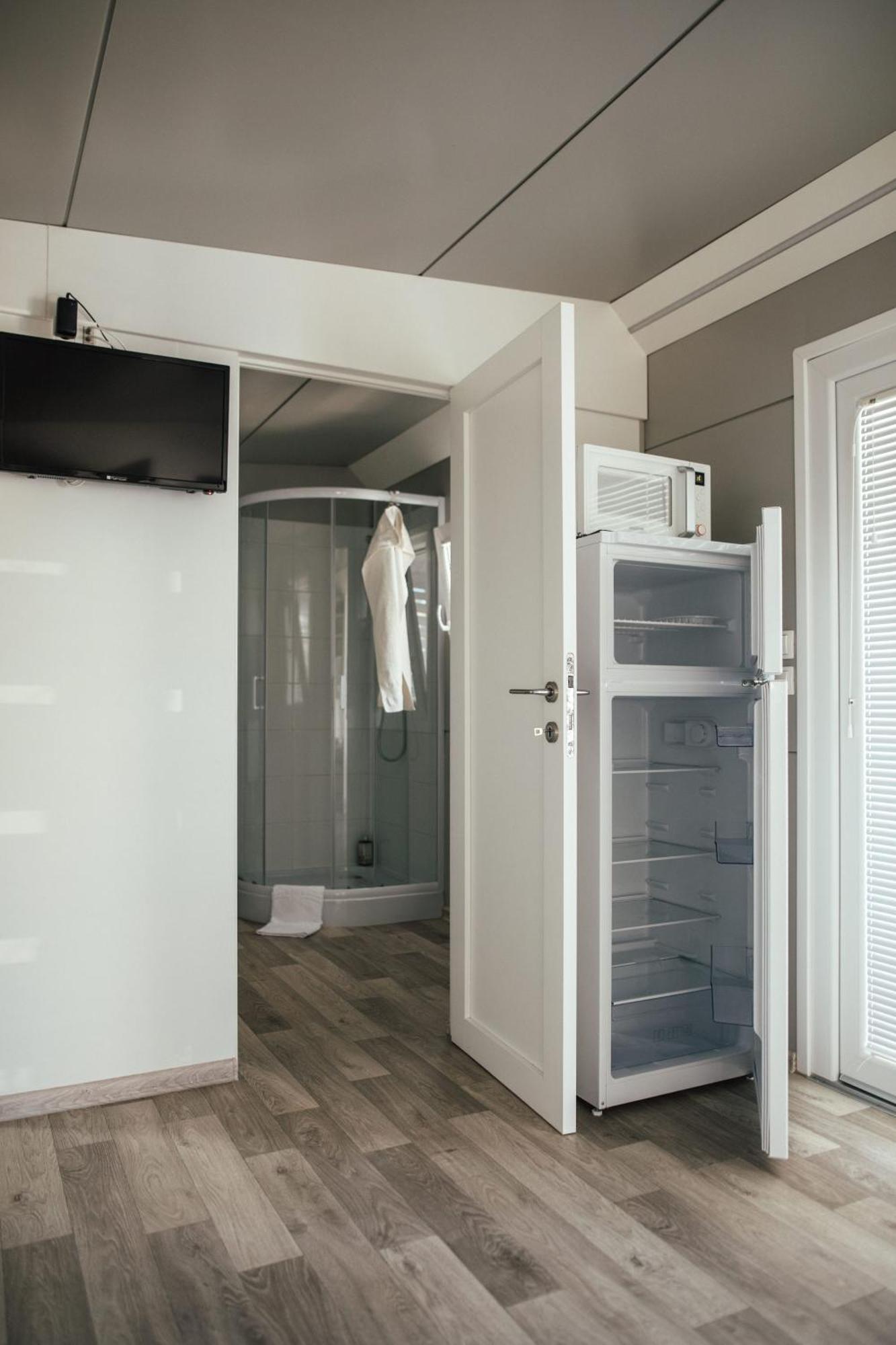 Rasin Mobile Homes Пакоштане Экстерьер фото
